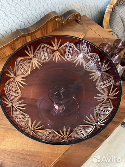 Ваза для фруктов на ножке цветное стекло СССР