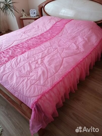 Покрывало на 2 х спальную кровать бу