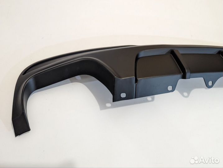 Диффузор заднего бампера Bmw f10 MP mat 2+0