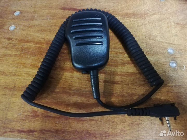 Рация icom hm-138