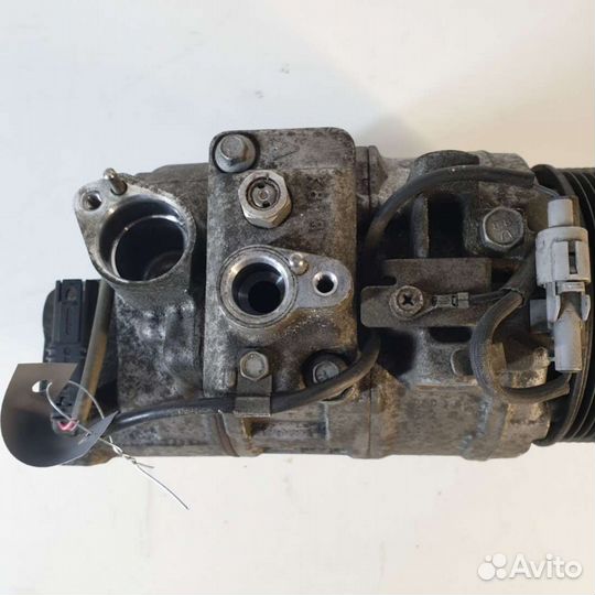 Компрессор кондиционера 9217868 BMW 5 F10/F11/GTF0