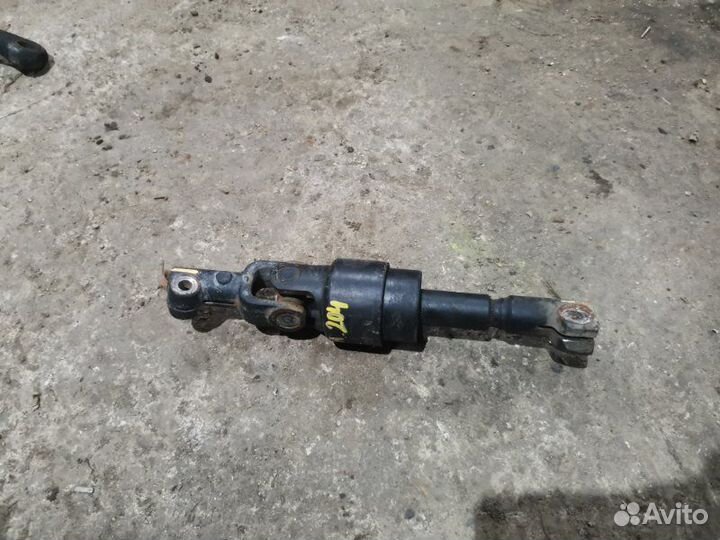 Карданчик рулевой колонки Toyota Crown GWS204