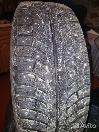 Matador MP 30 Sibir Ice 2 225/60 R17