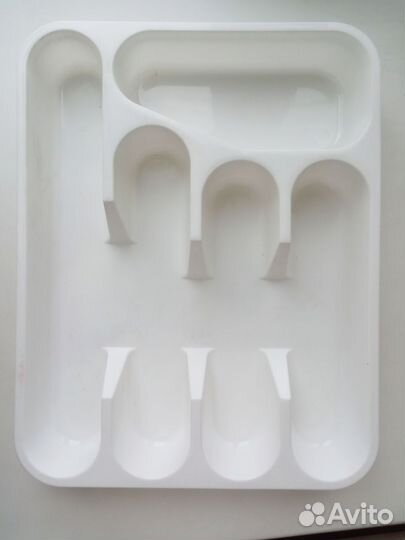 Ложки нерж. и фарфор, лоток