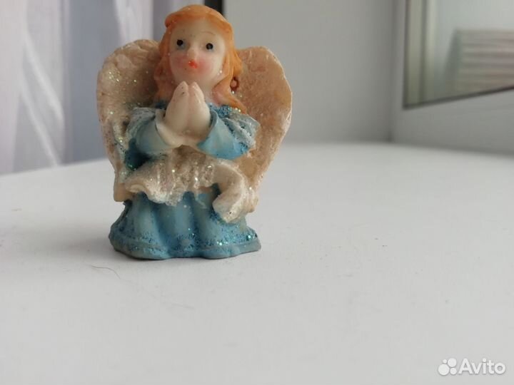 Фигурка ангел