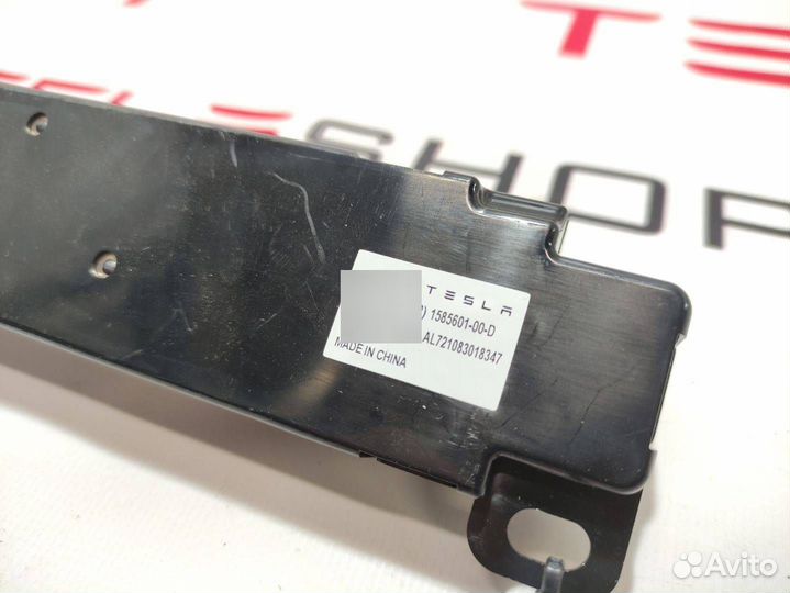 Антенна WI-FI Tesla Model 3 2020 1585601-00-C