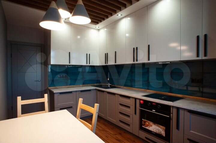 2-к. квартира, 55,4 м², 18/22 эт.