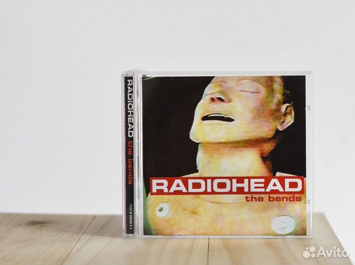 The bends radiohead. Radiohead the Bends. Radiohead the Bends обложка. Radiohead Planet Telex. Плакат альбома радиохед the Bends.