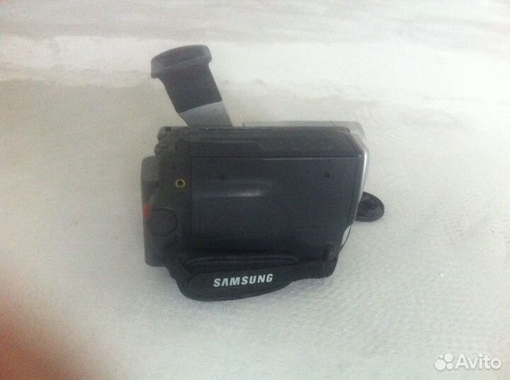 Видеокамера samsung VP-L900