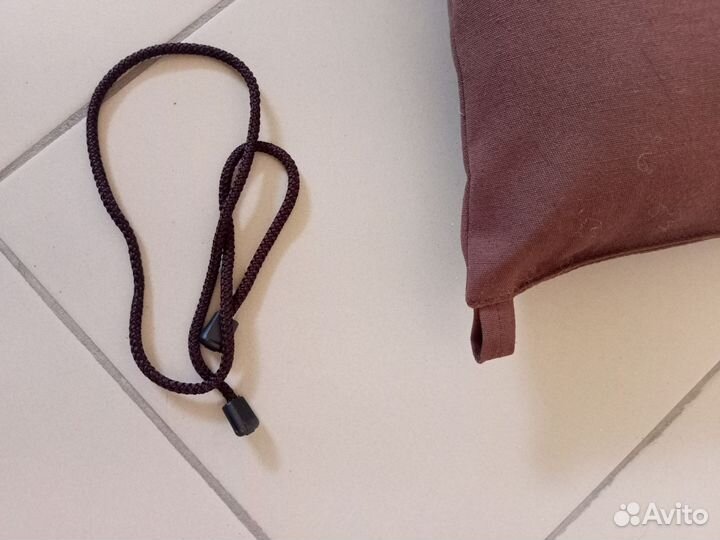 Подушка на скамью, подоконник, качелю