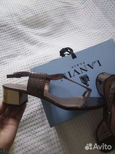 Продам женские туфли Lanvin