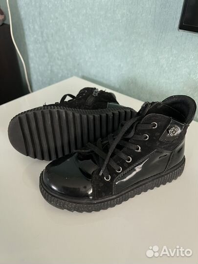 Ботинки демисезонные для девочки 29 размер