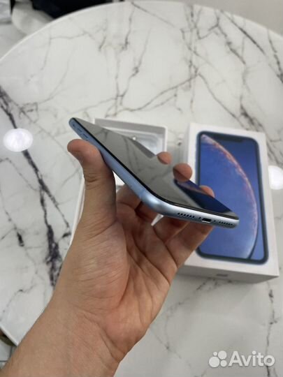 iPhone Xr, 128 ГБ