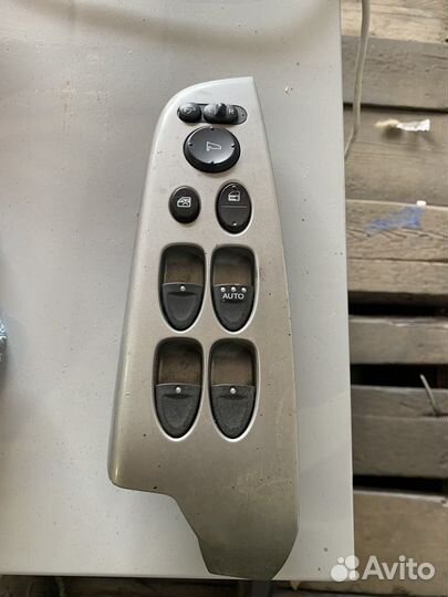 Блок управления стеклоподъемниками