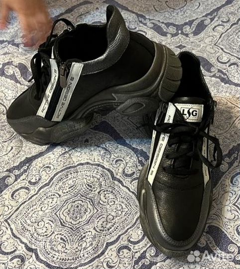 Кроссовки 37,5