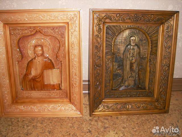 Иконы, резьба по дереву, продам
