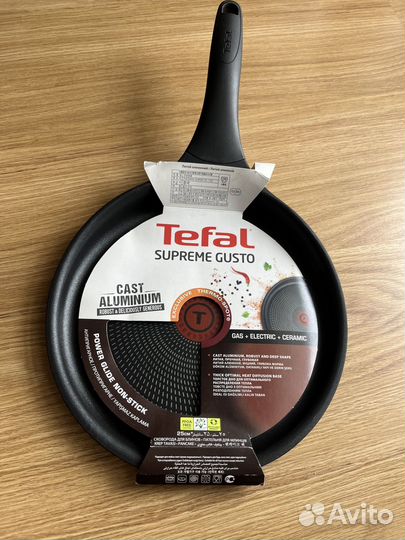 Сковородка блинная Теfal, новая-25см