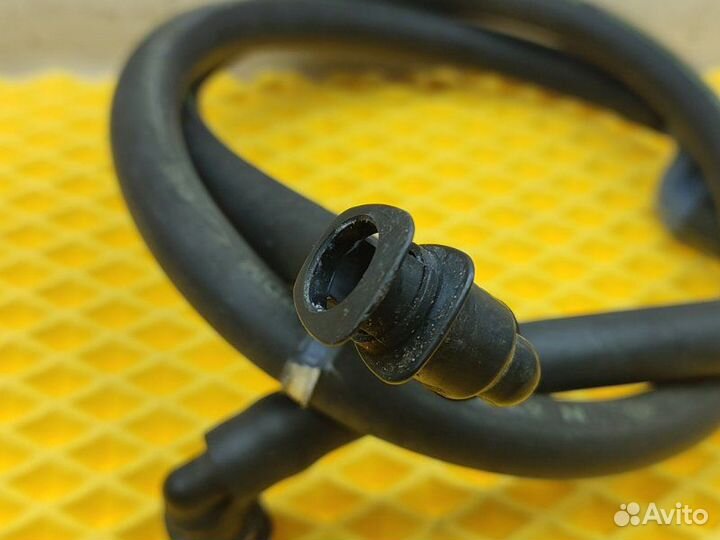 Шланг омывателя фар Mercedes E W211 3.0 M272 2008