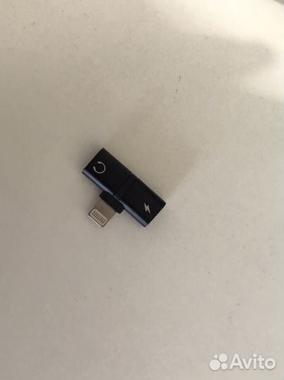 Тройник 2 в 1 от Apple