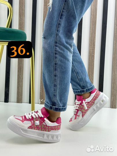 Низкие кеды Valentino Garavani