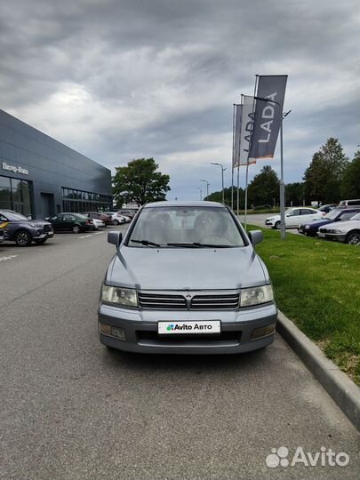 Mitsubishi Space Wagon 2.4 AT, 2001, 350 000 км