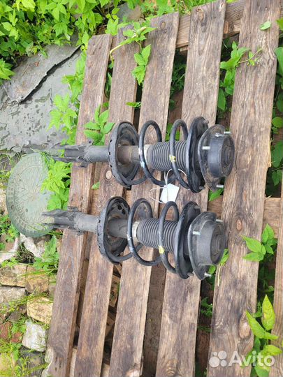 Стойки передние subaru impreza gh ge