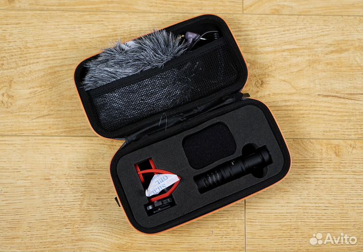 Comica CVM-VM10II (микрофон-пушка)