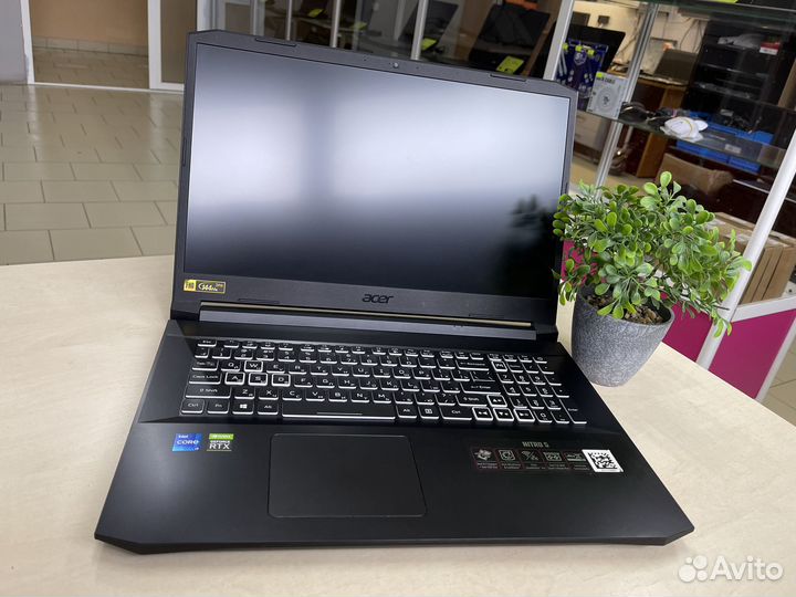 Мега-Игровой Зверь Acer Nitro 17