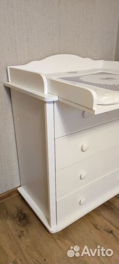 Детская Кровать и пеленальный комод