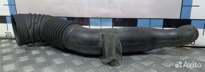 Б/У Патрубок воздушного фильтра MB Truck 7000