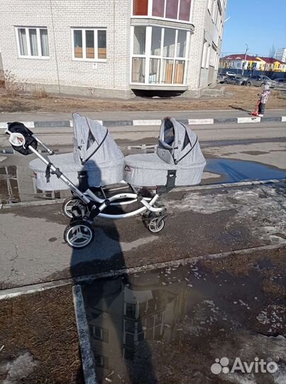 Коляска для двойни или погодок 2 в 1