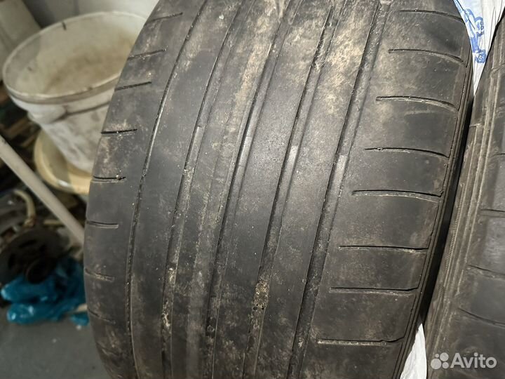 Dunlop SP Sport Maxx GT 245/40 R19 и 275/35 R19