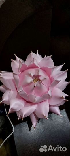 Светильник-лотос из изолона