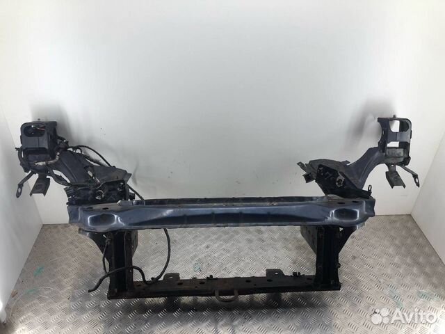 Передняя панель (телевизор) Land Rover Discovery 3