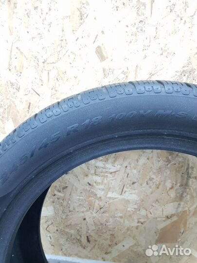 Pirelli Winter Sottozero 240 Serie II 245/45 R18