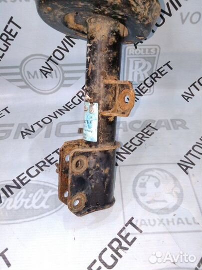 Стойка амортизатор передняя Opel Vectra B