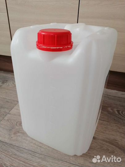 Канистра пластиковая 5,10 л