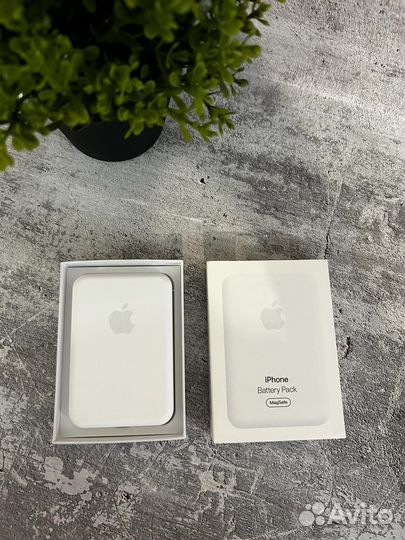 Павербанк беспроводное зарядное apple MagSafe
