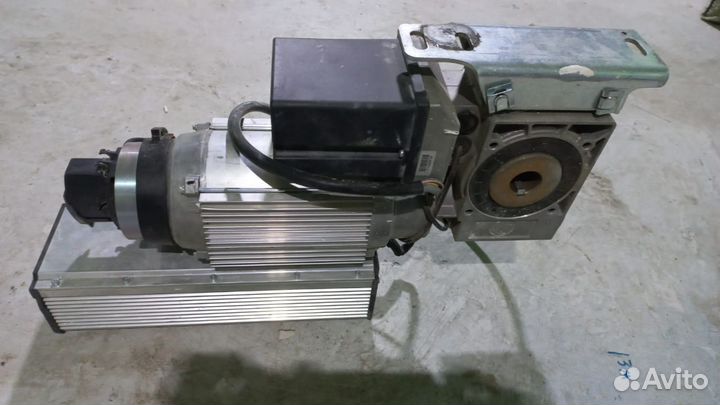 Привод Elektromaten SI 5.250-30,00 FU