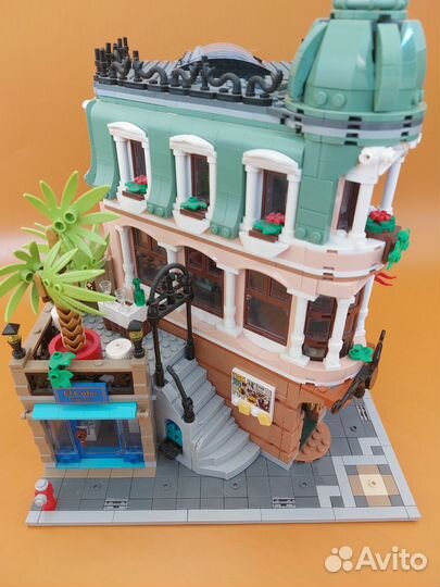 Lego Creator 10297 Бутик-отель