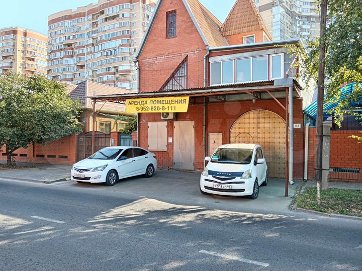 Офисы: 52м², 60 м², 30 м²