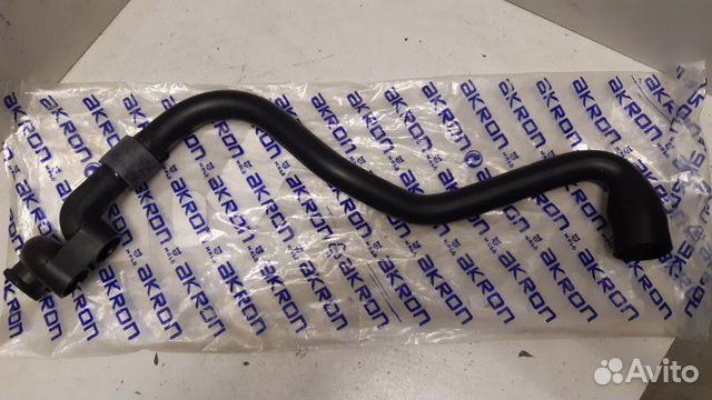 Патрубок вентиляции картера Volkswagen Golf