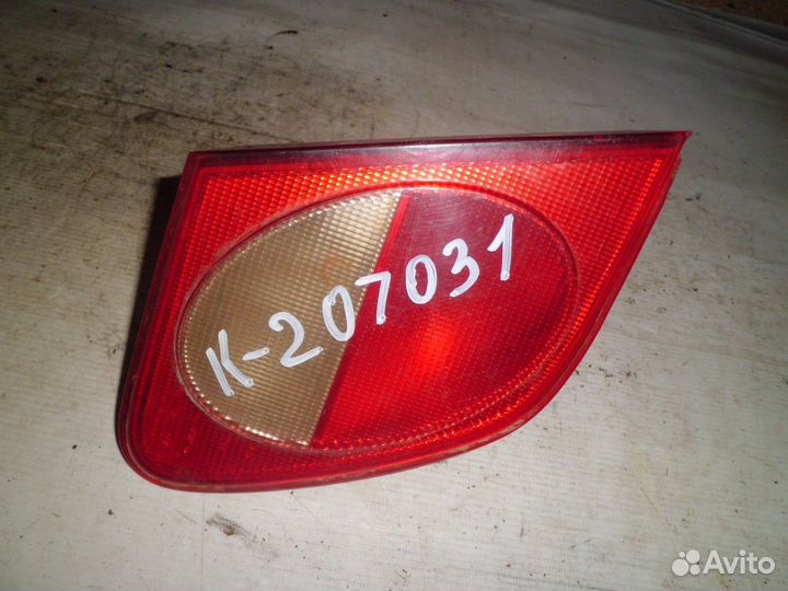 Фонарь задний (Mercedes-Benz E-class)