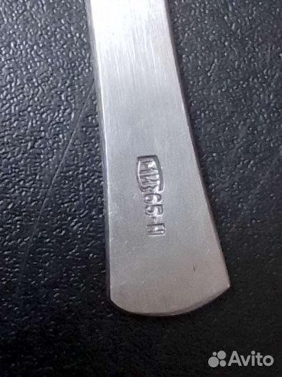 Хирургический скальпель