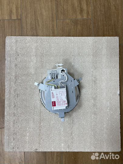 Светильник встраиваемый