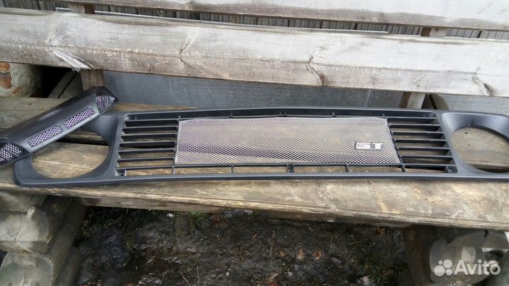 Решетка радиатора на ниву