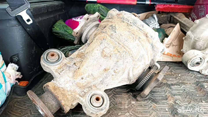 Редуктор заднего моста Ниссан Патфайндер АКПП R51