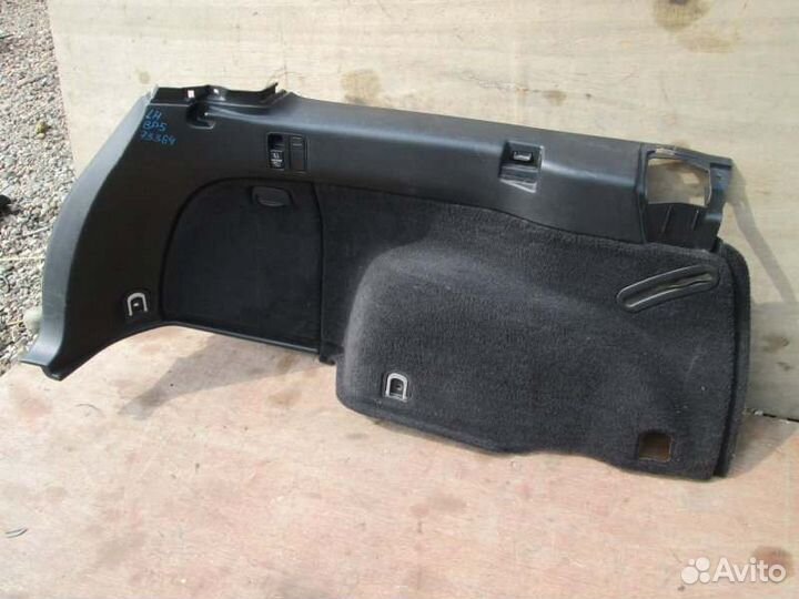 Обшивка багажника левая Subaru Legacy BP5 EJ204