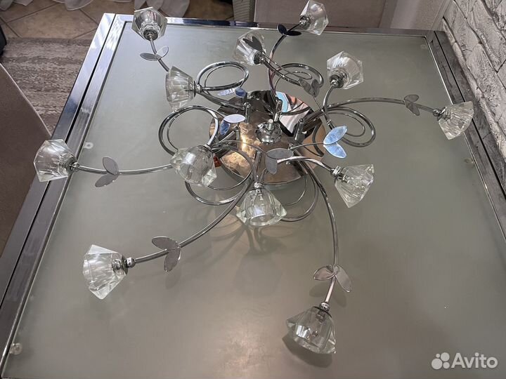 Люстра потолочная галогеновая