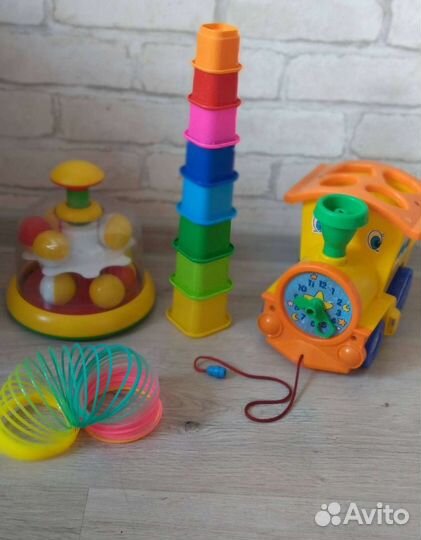 Игрушки до 2 лет развивающиее
